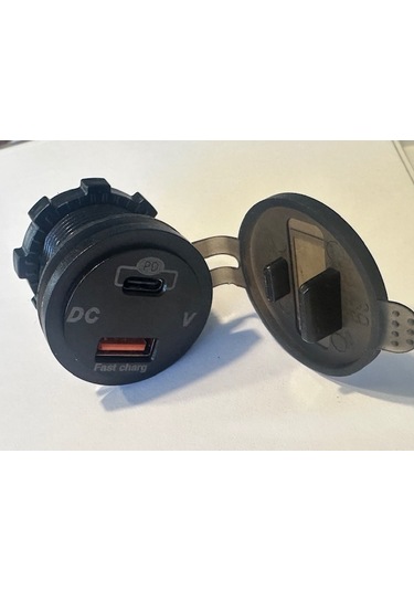 Tekne İçin Dijital Ekranlı Typec Pd Usb Şarj Karavan İçin Pd Usb Typec Şarj Kp-480