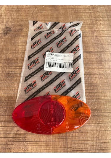 Massey Ferguson Tüm Traktörler Uyumlu Yarım Çamurluk Arka Stop Lamba Camı Sol