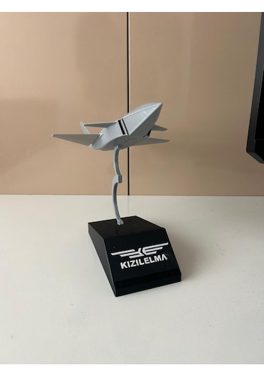 Kızılelma Savaş Uçağı Maketi