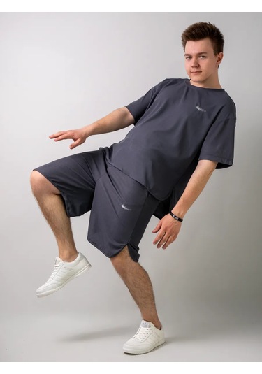 Neızprostyh Şort Ve Tişört İle Spor Takımı 376358338 Gri