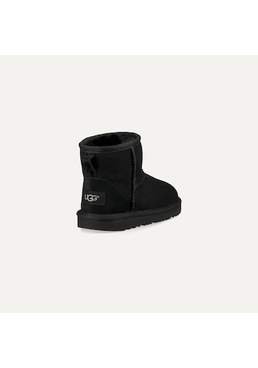 Black Bot Kız Çocuk 1017715k Ugg K Classıc Mını Iı Siyah