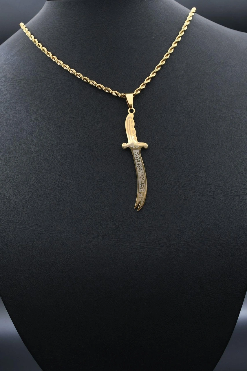 La Feta İlla Ali La Seyfe İlla Yazlı Zülfikar Kolye Paslanmaz Çelik Zincir Altın Kaplama 3mm 902308 Altın