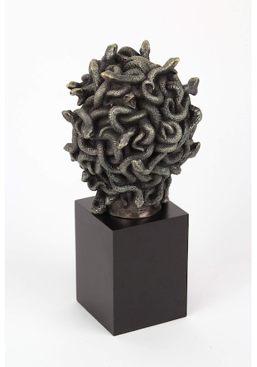 Veronese Medusa Figürü Kaideli Büst 21cm
