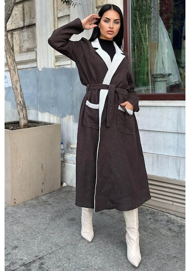 Kahverengi Çift Taraflı Kruvaze Yaka, Kuşaklı, Yumoş Dokulu, Duble Kaşe Uzun Ceket Kahve Kahverengi Çift Taraflı Kruvaze Yaka, Kuşaklı, Yumoş Dokulu, Duble Kaşe Uzun Ceket Kahve