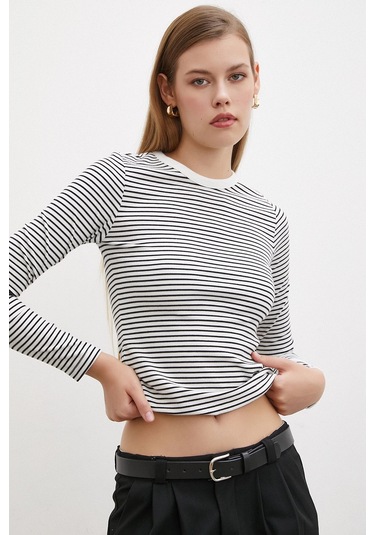 Bisiklet Yaka Çizgili Bluz Beyaz Beyaz