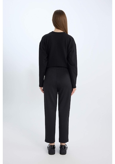 DeFacto Regular Fit Cepli Pensli Skuba Dalgıç Kumaş Esnek Belli Pantolon D9029AX24WNBK34