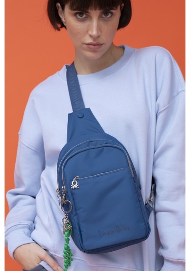 Unıted Colors Of Benetton Kadın Vücut Çantası Bnt 1457 Mavi