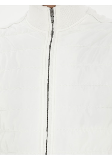 Cacharel Beyaz Slim Fit İnce Kapitone Mont Yelek