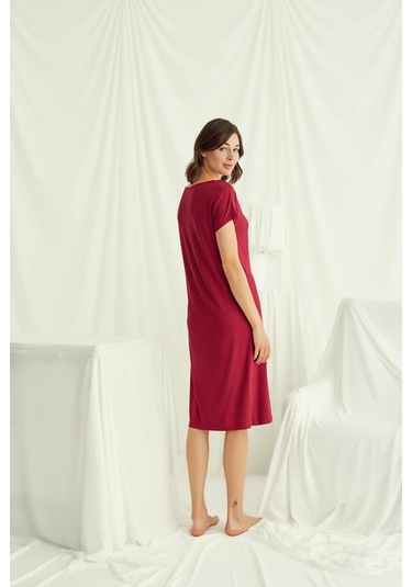 Monamise 18518 Kadın V Yaka Dantelli Düğmeli Kısa Kollu Gecelik-kırmızı Kırmızı