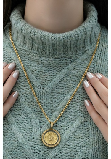 Yarım Altınlı Cam Çerçeveli Halat Kolye