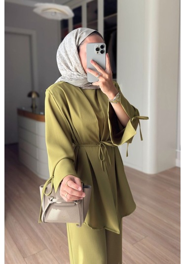 Ka Hijab Kol Detaylı Dökümlü Üçlü Takım - Yeşil