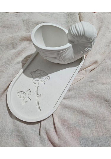 El Yapımı Salyangoz Saksı & Gül Dekorlu Tabak Seti Doğal Ve Zarif Dekoratif Set Beyaz