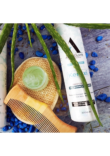 Anatolian International Keroxi Profesyonel Saç Bakım Onarım Besleyici Şampuan 300 ML