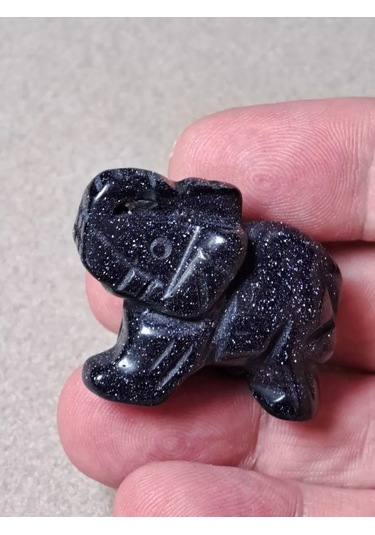 Beautiful Stones Doğal Aventurin Taşından Fil Heykelciği 25-30 Gr. Çeviri Notu: "heykelciği" Kelimesi Türkçede "heykel