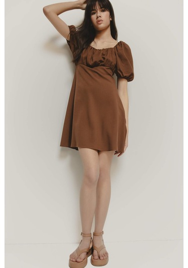 DeFacto Kare Yaka Keten Karışımlı Kısa Kollu Midi Yazlık Elbise E0896AX25SMBN333