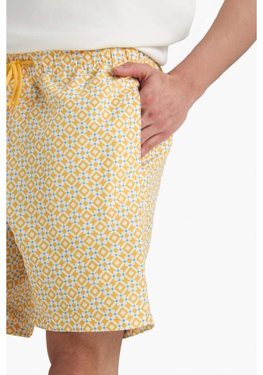 Defacto Regular Fit Desenli File Astarlı Diz Üstü Deniz Şortu E1025ax25hsyl190 Sarı
