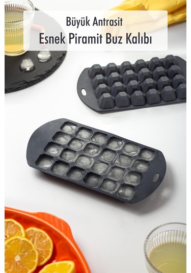 Büyük Antrasit Piramit Buz Kalıbı 13 24 2 Cm Antrasit