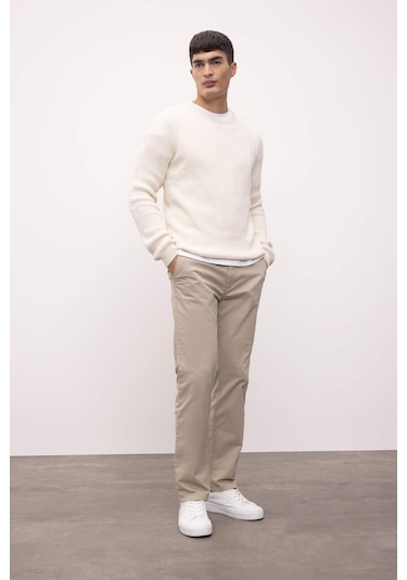 DeFacto Standart Fit Normal Kesim Bisiklet Yaka Dokulu Triko Kazak C8814AX24WNER139