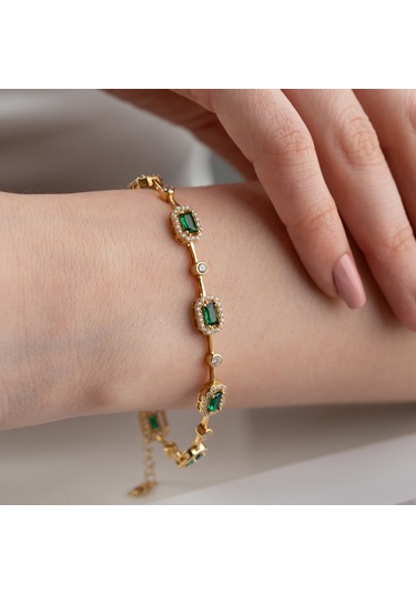 Kadın 925 Ayar Gümüş Zümrüt Taşlı Zarif Bileklik Altın