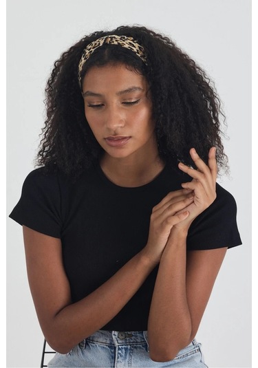 Siyah Kısa Kol Bisiklet Yaka Vücuda Oturan Kaşkorse Crop + Bandana Set %100 Pamumklu, Esnek Rahat Siyah-leopar