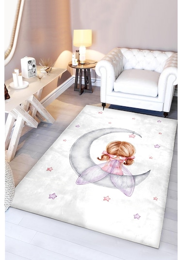 Sevimli Ayda Oturan Kız Bambu Çocuk Halısı Beyaz