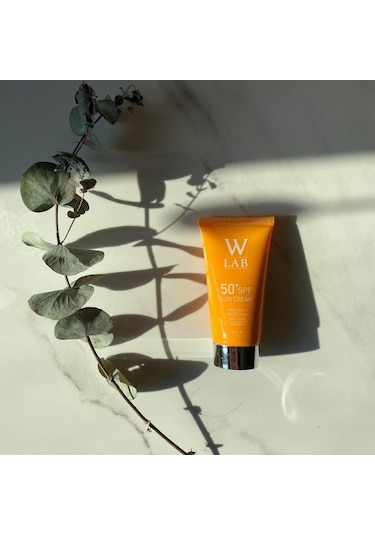 W-Lab Cosmetics Sun Cream Güneş Kremi Spf 50+ 50 ML