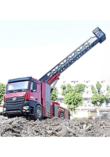 Huına1561 1/14 22ch Rc Merdivenli Yangın Söndürme İtfaiye Kamyonu