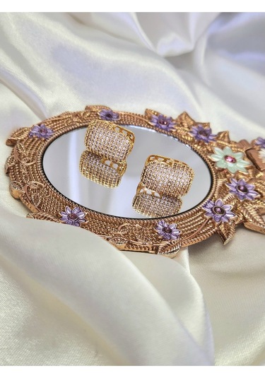 Dikdörtgen Minimal Zirkon Taşlı Zarif Altın Kaplama Gold Renk Çelik Küpe Gold