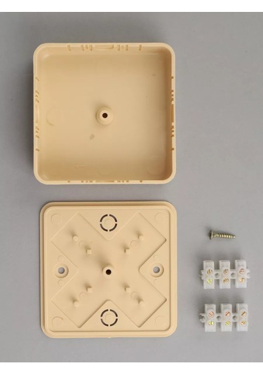 Tdmelectric Dış Mekan Dağıtım Kutusu 75x75x20 Çam Resentment Kutusuna Takılarak Kullanılan Bir Tahliye Kutusu 20842665