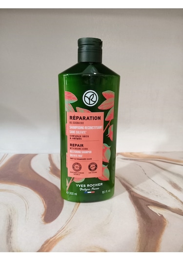 Yves Rocher Yıpranmış Saçlar için Onarıcı Şampuan 300 ML