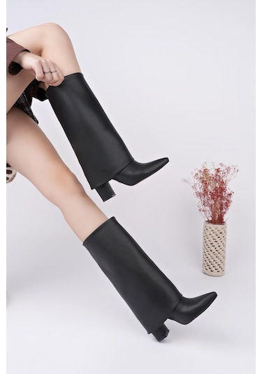 Muggo Rebeca Sivri Burun Kalın Topuklu Kadın Çizme - Siyah
