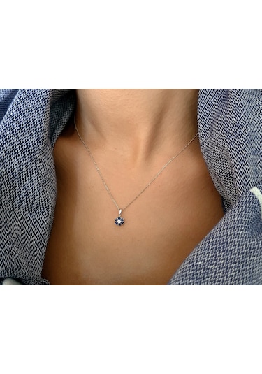 Sirius Safir ve Pırlanta Taşlı Papatya Kolye 0801P0026