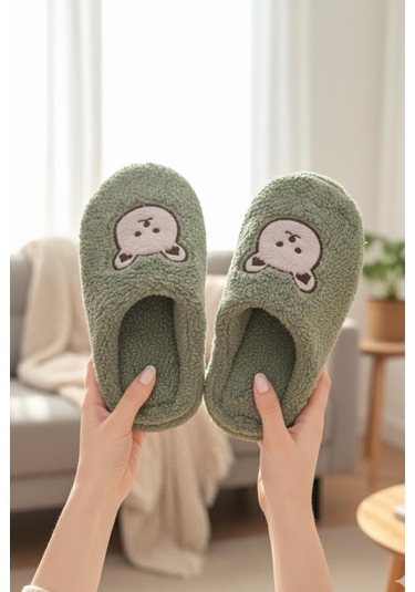 Ft 103 Panda Nakışlı Kadın Ev Terliği Peluş Terlik Çeyiz Ve Bohça Terliği Ses Yapmaz Kalın Taban Yeşil Ft 103 Panda Nakışlı Kadın Ev Terliği Peluş Terlik Çeyiz Ve Bohça Terliği Ses Yapmaz Kalın Taban Yeşil