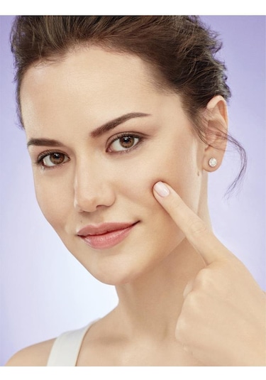 L'Oreal Paris Hyaluron Uzmanı Cilt Dolgunlaştıran Nemlendirici Göz Kremi 15 ML