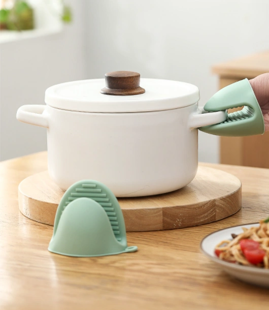 Dofolink Küçük Eller İçin Yeşil Silikon Fırın Eldiveni - Isı & Soğuk Dayanıklı, Kaymazsız Tutuş, Fırın/pan/barbekü Kullanıma Uygun, Makine Yıkama Uygun Çok Renkli