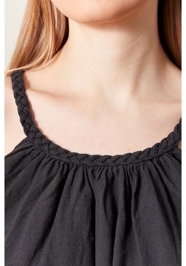 Şık Farklı Tarz Keten Işıl Bluz - Zarif Ve Modern Tasarım Siyah