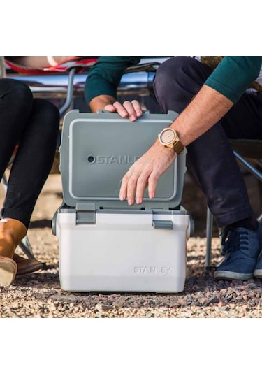 Stanley Soğutucu Kamp Buzluğu Adventure 6.6 Lt Ice Cooler Beyaz