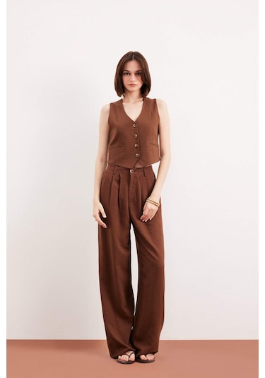 DeFacto Wide Leg Fermuarlı Normal Bel Standart Boy Geniş Paça Keten Karışımlı Palazzo Pantolon E6210AX25SPBN254 DeFacto Wide Leg Fermuarlı Normal Bel Standart Boy Geniş Paça Keten Karışımlı Palazzo Pantolon E6210AX25SPBN254