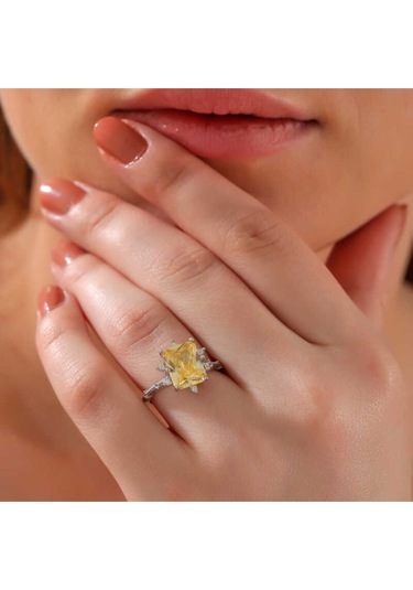 Casera's Gümüş Sarı Zirkon Taşlı Kadın Yüzük Csr2185308 Gümüş