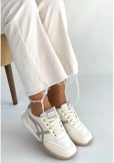 Zlay Bej Cilt Vizon Detaylı Bağcıklı Spor Ayakkabı Diğer