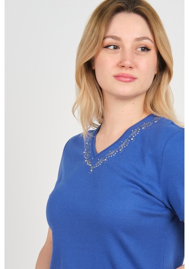 Ella Camelia Kadın Yakası Taş Ve Süs İşlemeli Kısa Kollu Pamuklu Bluz 24e002 Gece Mavisi Gece Mavisi Ella Camelia Kadın Yakası Taş Ve Süs İşlemeli Kısa Kollu Pamuklu Bluz 24e002 Gece Mavisi Gece Mavisi