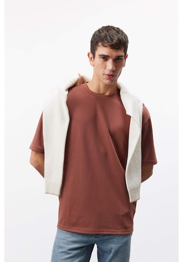 DeFacto Oversize Geniş Kalıp Ütü Gerektirmeyen Bisiklet Yaka Kısa Kollu Basic Düz Ağır Kumaş Tişört X3926AZ25SPBN326 DeFacto Oversize Geniş Kalıp Ütü Gerektirmeyen Bisiklet Yaka Kısa Kollu Basic Düz Ağır Kumaş Tişört X3926AZ25SPBN326