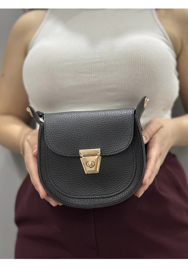 Biçomi Klasik Kapaklı Siyah Cilt Çanta Siyah