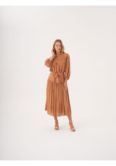 Büzgü Detaylı Kuşaklı Viskon Ve Keten Karışımlı Bluz CAMEL