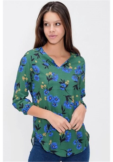 Kadın Yeşil Yakası Yırtmaçlı Krep Bluz Truvakar Kol Çicekli Ve Giy Çık - Tesettüre Uygun Yeşil