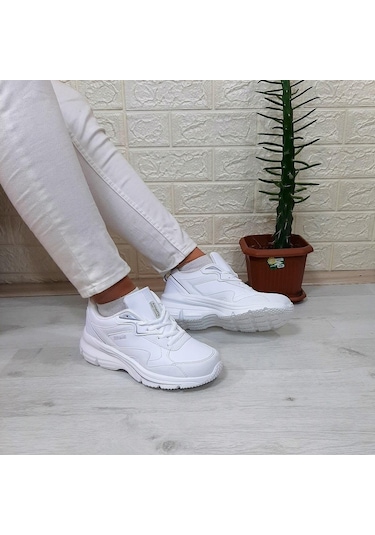 Kinetix Melly Pu Beyaz Fuspetli Dolgu Topuk Bayan Spor Ayakkabı 001