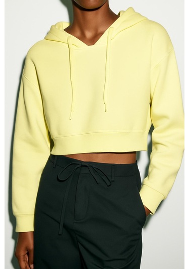 Üç İplik Kapüşonlu Crop Sweat Sarı