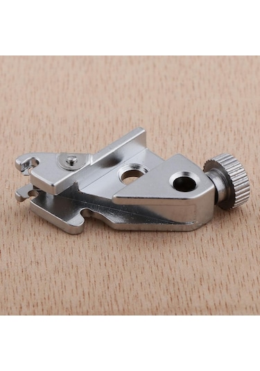 Suntek Metal Geçmeli Baskı Ayağı Tutucu Pfaff Yerli Dikiş Makinesi 1 Adet