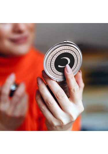 Zekupp Retro C Harfli Işlemeli Makyaj Aynası