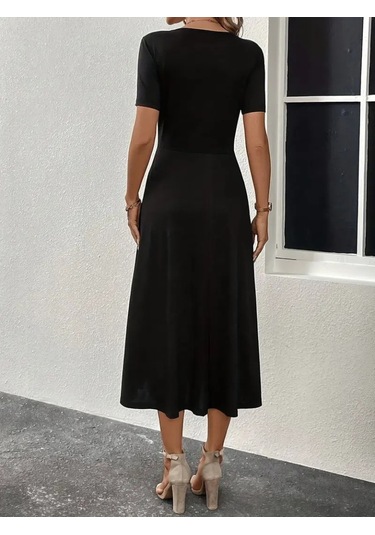 Kadın Kısa Kollu V Yakalı Önden Düğmeli Yırtmaçlı Midi Viskon Elbise Siyah